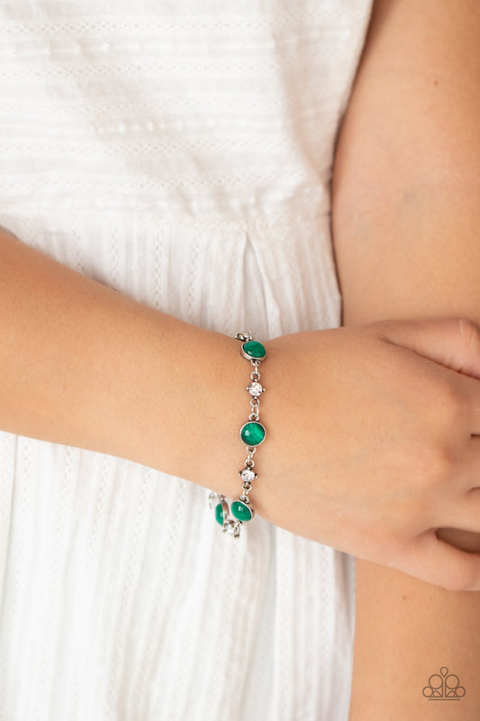 Paparazzi Use Your ILLUMINATION - Green Bracelet