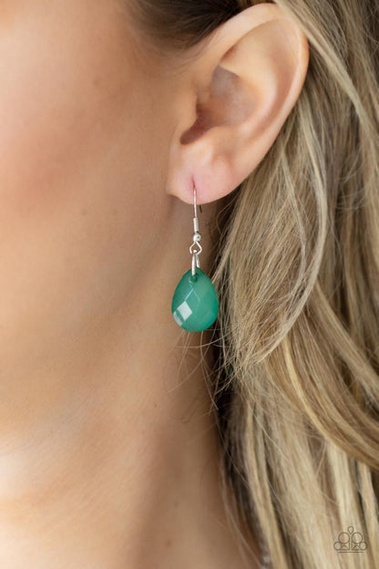 Paparazzi Front Row Flamboyance - Green Necklace