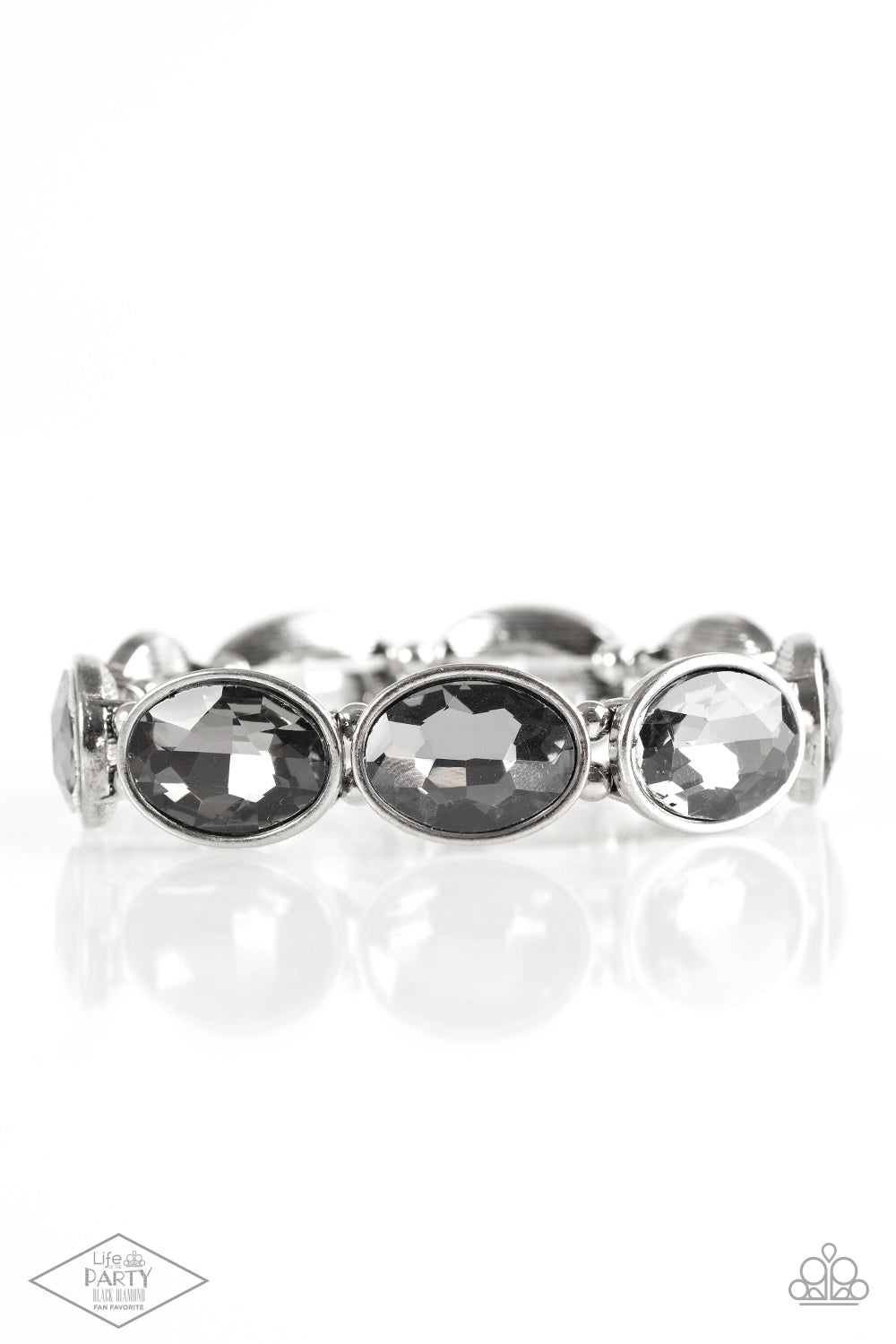 Paparazzi DIVA In Disguise - Silver Bracelet