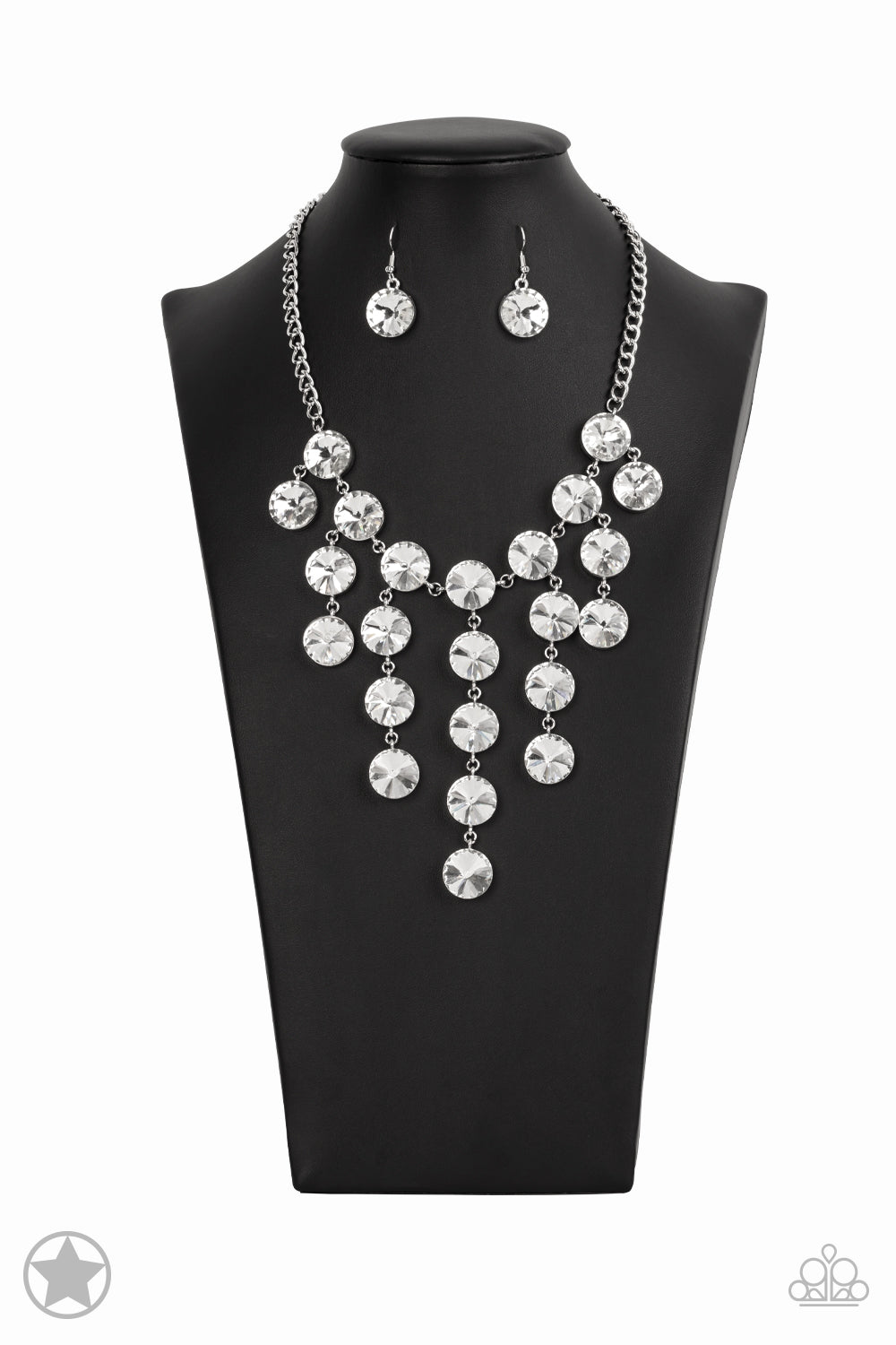 Paparazzi Spotlight Stunner - White Necklace