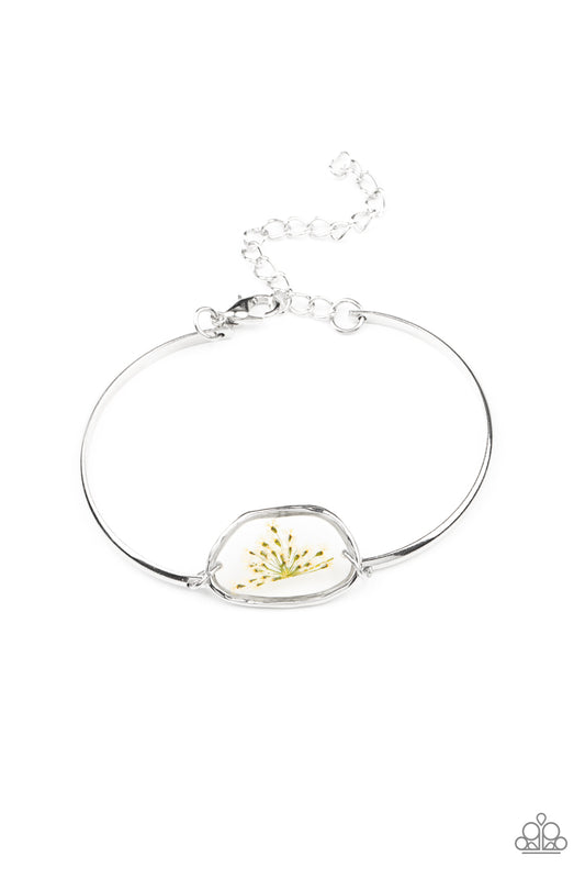 Paparazzi Prairie Paradise - White Bracelet